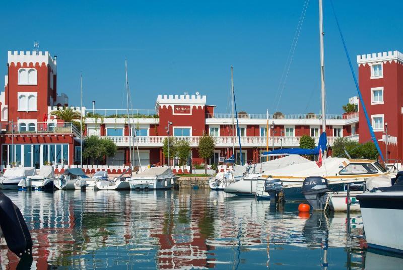 Hotel Villa Garuti Padenghe sul Garda Ngoại thất bức ảnh